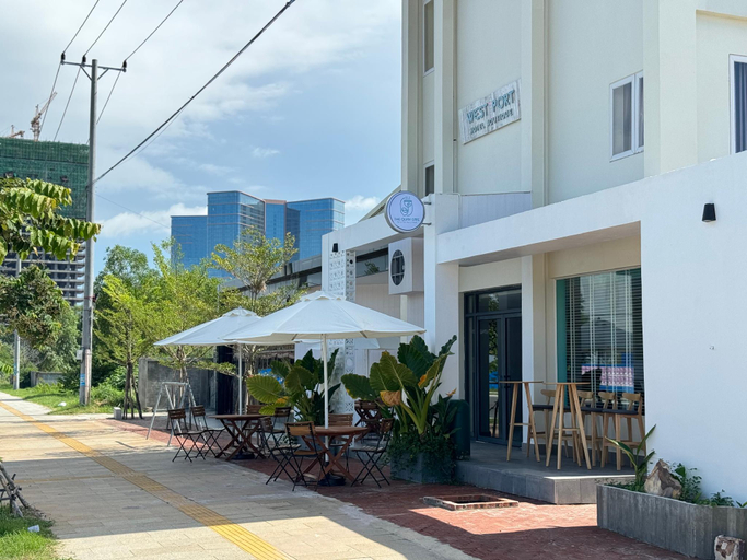 Others 2, West Port Hotel Boutique, Sihanoukville