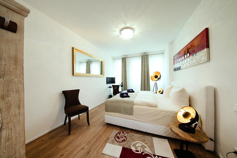 Room 5, Apartment fur 6 Personen in Strausberg, Märkisch-Oderland