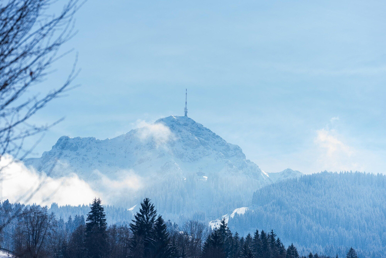 View from property 3, Elegant Chalet Near Slopes & Village, Kitzbühel