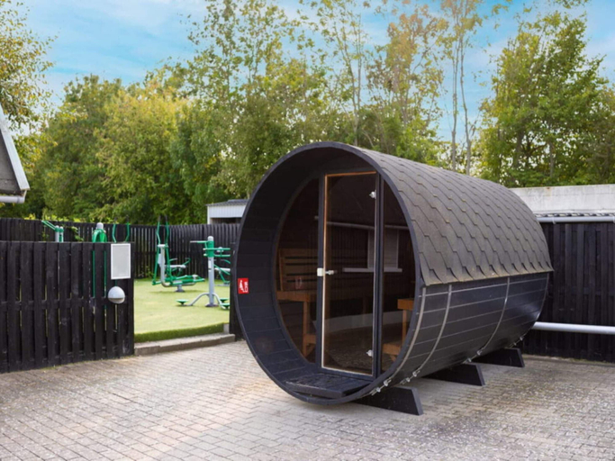 Sauna 3, 5 Person Holiday Park Home in Holbaek, Holbæk