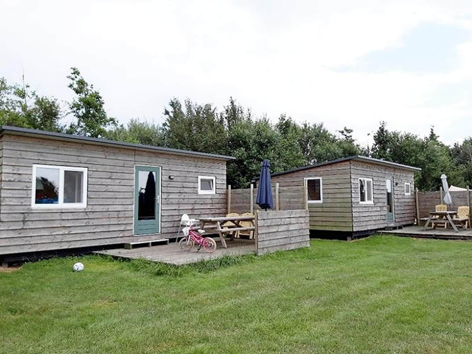 Exterior 4, Cabin by Hegermeer With Boat Rentals, Wymbritseradiel