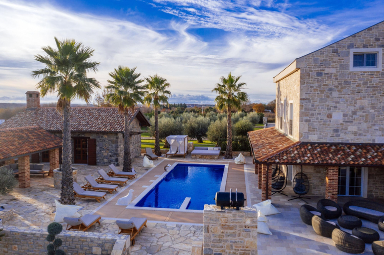 Sport & Beauty 5, Villa Marta, Nin