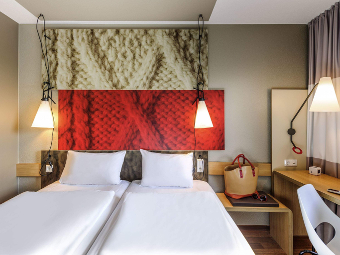 Bedroom 4, ibis Koeln Am Dom, Köln
