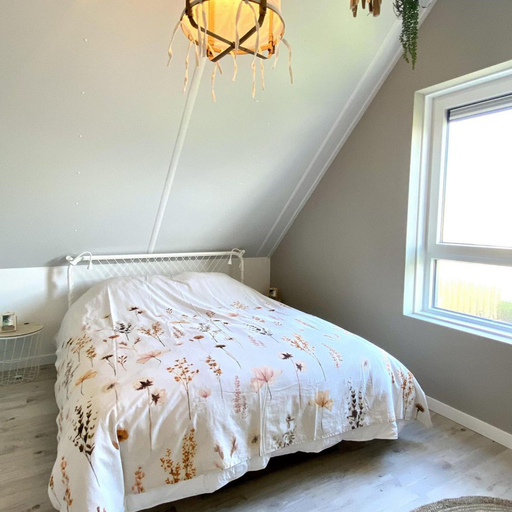 Room 4, Stunning villa near beaches and golf course, Harenkarspel