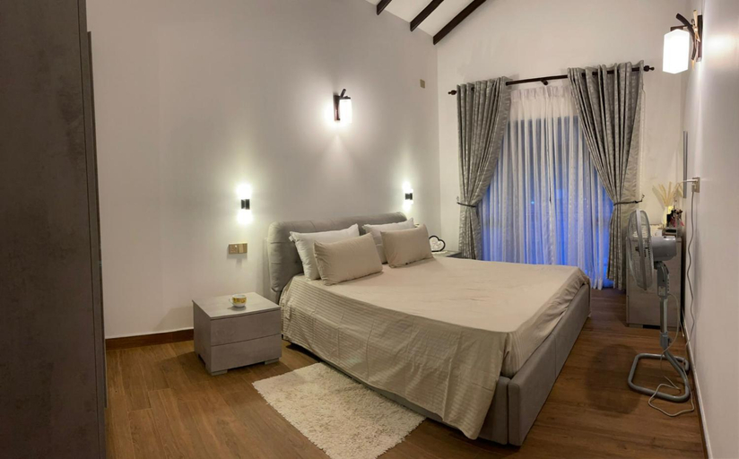 Others 3, Villa Davide, Wennappuwa