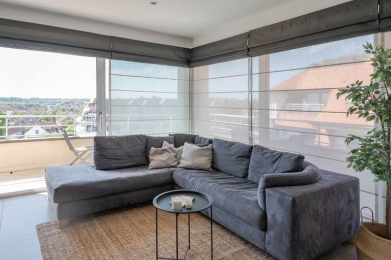 Living room 4, Apartment Near De Panne Beach, West-Vlaanderen