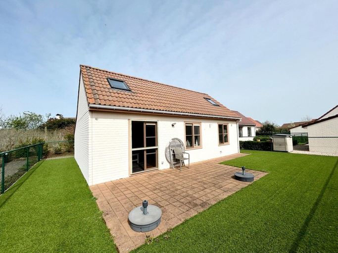 Exterior 3, Charming Family Cottage With Garden, West-Vlaanderen