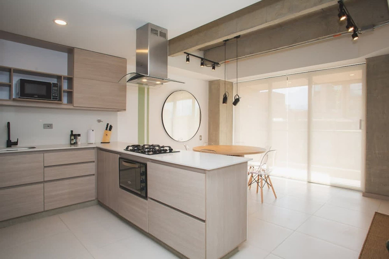 Room 2, Perfect 3 BR in Laureles in Medell n, Medellín