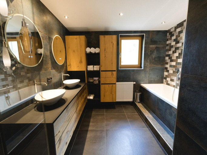 Bathroom 4, Penthouse at 1900 Meters Above sea Level, Imst