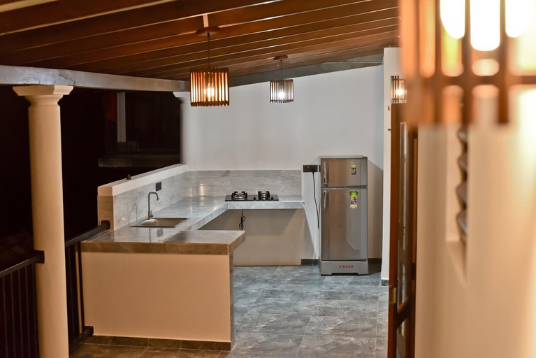 Others 2, Sandun Villas, Habaraduwa