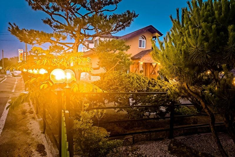 Others 4, Ganghwa Island Pine Scented Pension, Ganghwa