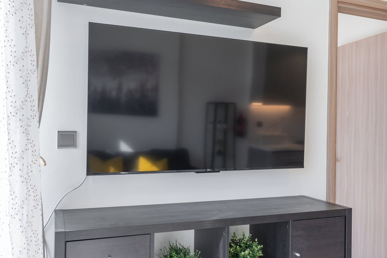 Room 4, 1 Bedroom and a Marvelous Flat in Azizi Riviera 26, Dubai