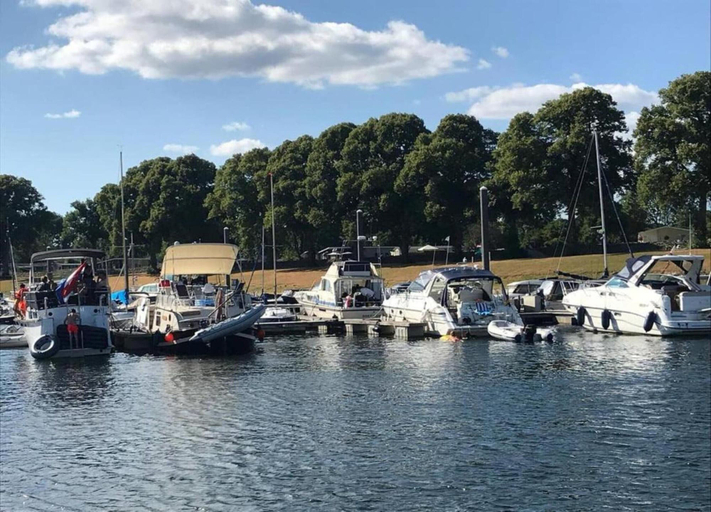 Others 5, Romantic Boathouse Getaway in Lathum, Angerlo