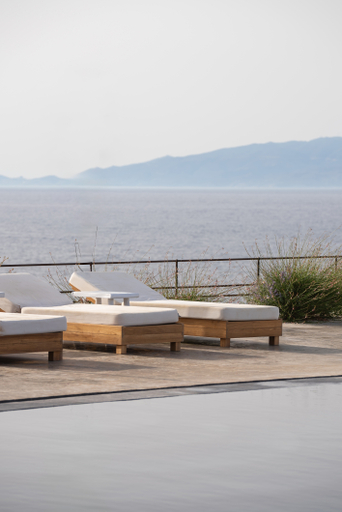 Others 3, Colombos Beachfront, South Aegean