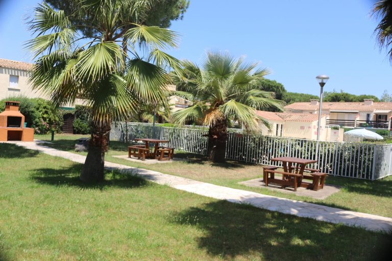 Outdoor dining 3, Coastal Comfort in Agde, Hérault