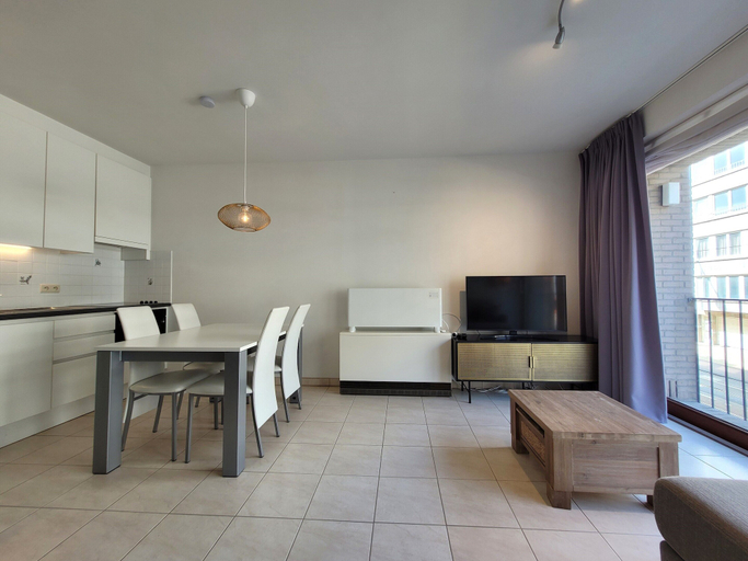 Dining 3, Central Apartment Near Sea & Casino, West-Vlaanderen
