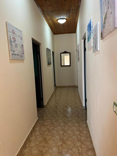 Others 4, Amin Room, Lezhës