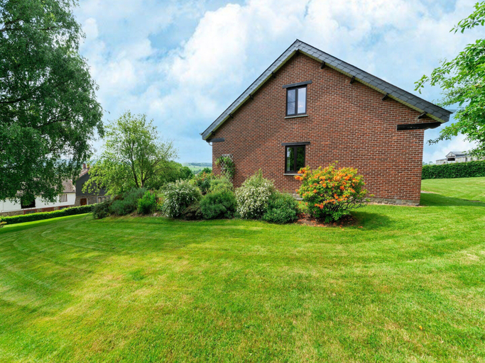 Exterior 3, Charming Cottage in Heart of the Ardennes, Liège