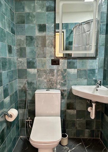 Others 3, Canarin Hostel, Shkodrës