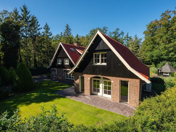 Exterior 5, Group House in Twente With Hot Tub, Enschede