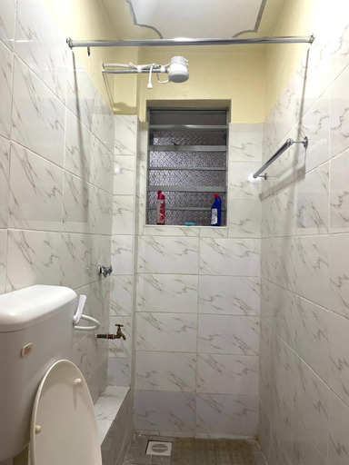 Others 3, Aloha BnB, Embakasi South