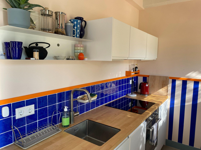 Private kitchen 2, Holiday Home in Noordwijkerhout Near Lake, Noordwijk