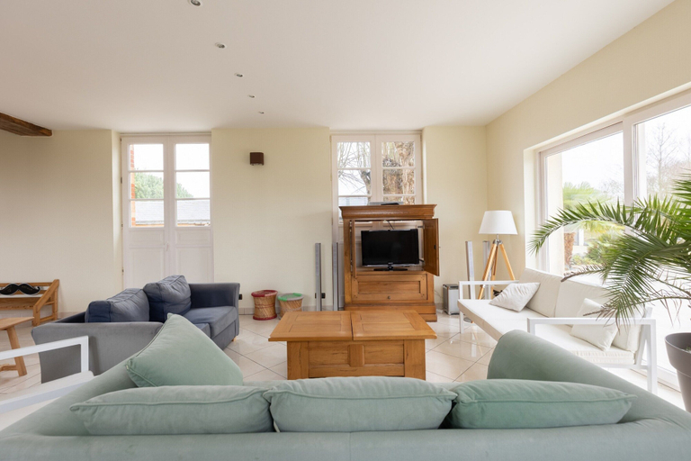 Living room 4, Relaxed Luxury in the Sarthe Countryside, Sarthe
