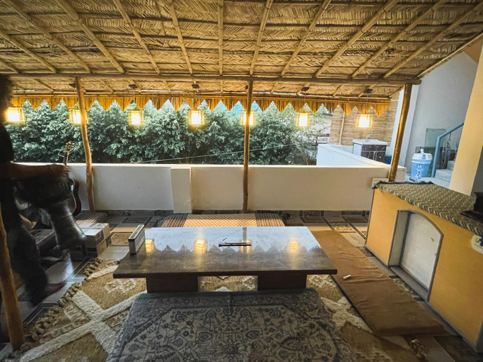 Others 2, 12 Monks Hostel Rishikesh, Garhwal