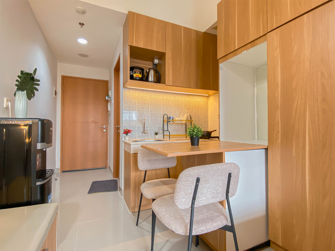 Others 4, Simple Look Studio Apartment at Evenciio Margonda near Station By Travelio, Depok