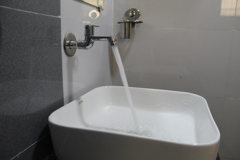 Bathroom 4, HOTEL SKYLARK, Valsad
