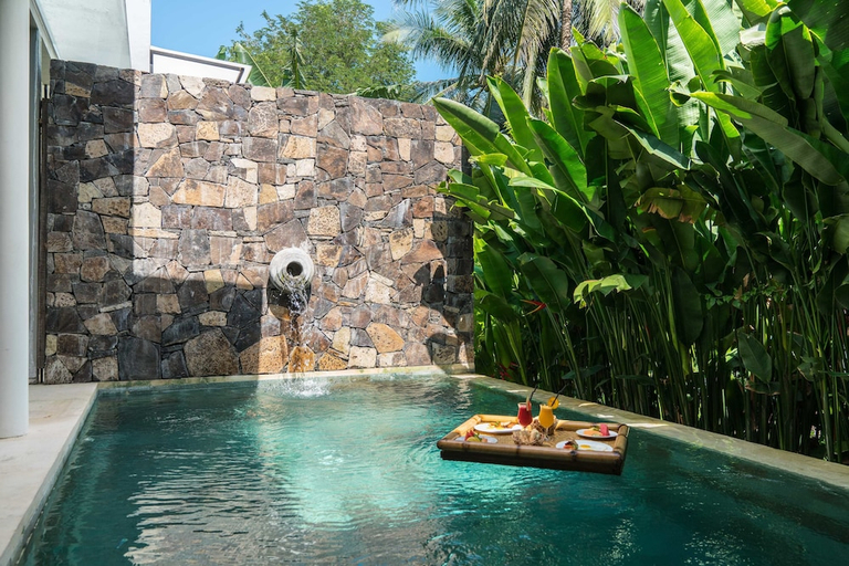 pool 4