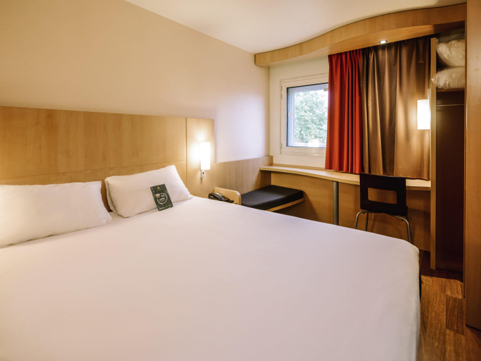 Bedroom 3, ibis Avignon Centre Gare, Vaucluse