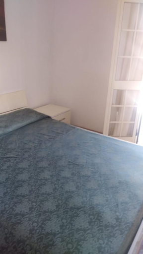 Others 4, Max b&b, Sassari