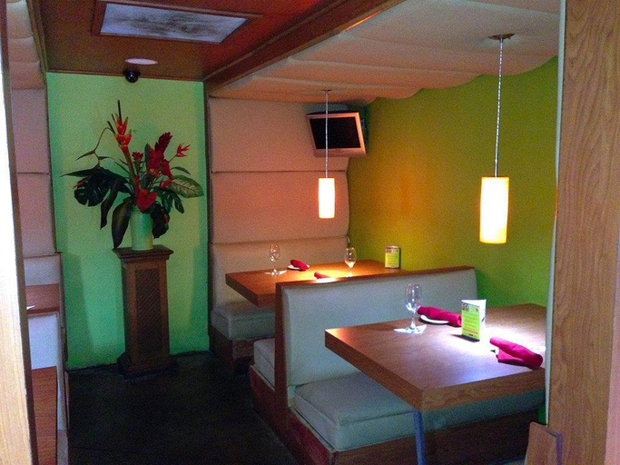 Public Area 5, Coral by the Sea