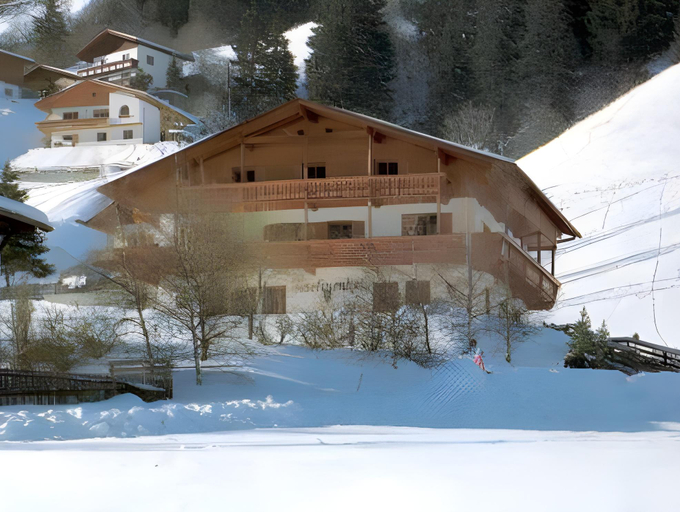 Others 3, Josefinenhof, Innsbruck Land