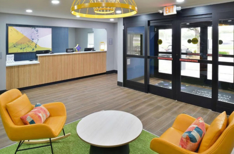 Public Area 2, Spark by Hilton Vestal Binghamton University Area, Broome