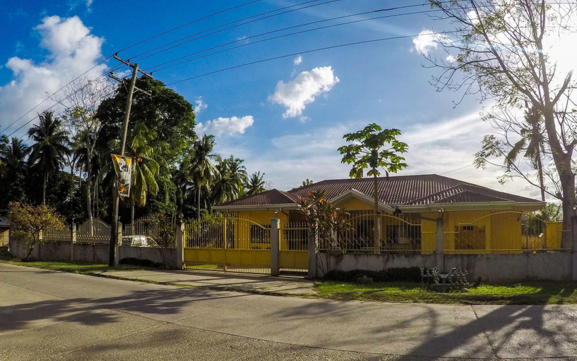Exterior & Views, The Yellow House, Tagbilaran City