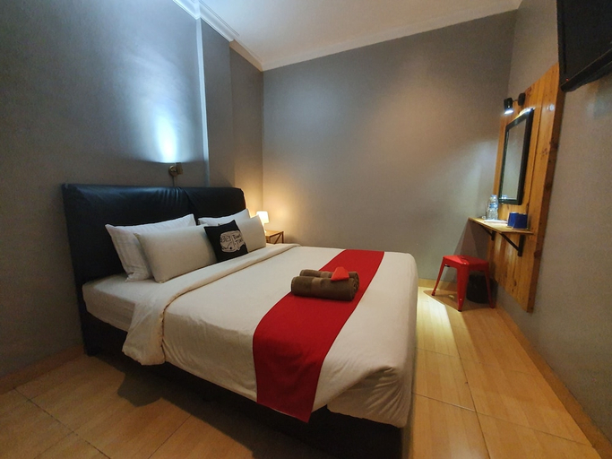 bedroom 12