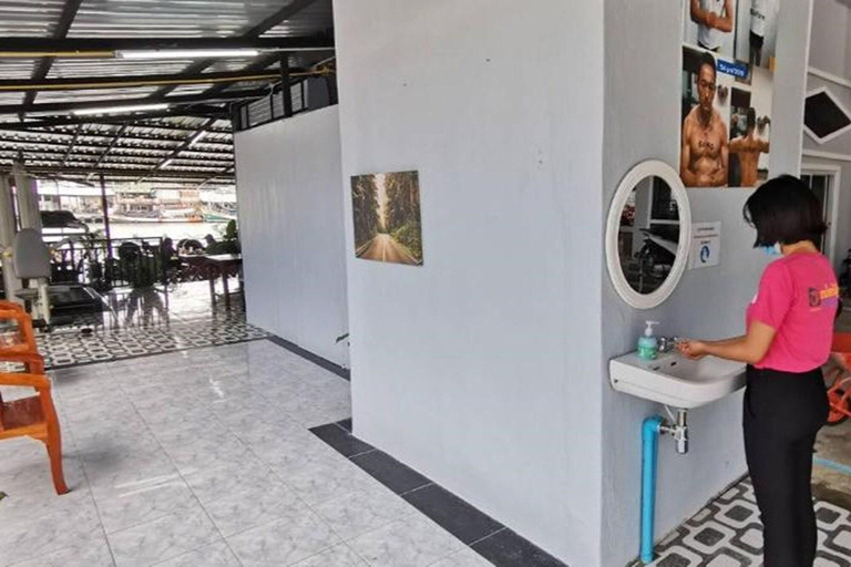 Public Area 3, Chaiyai River Front Hotel, Sichon