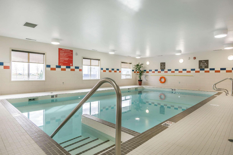 Others 5, Comfort Inn & Suites Edmonton International Airport, Division No. 11