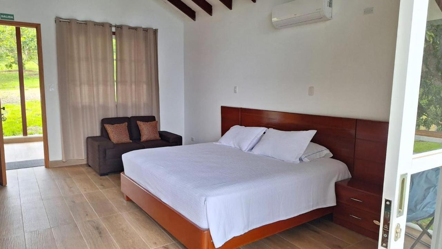 Others 3, Bungalows Las brisas de Pacchilla, Lamas