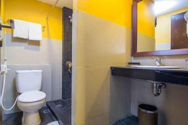 bathroom 4