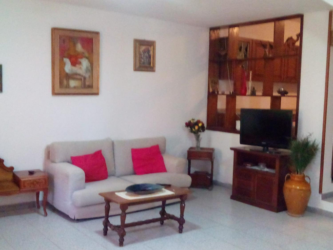 Others 3, Max b&b, Sassari