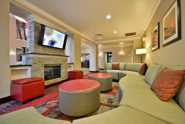 Public Area 5, Holiday Inn Express CANANDAIGUA - FINGER LAKES by IHG, Ontario