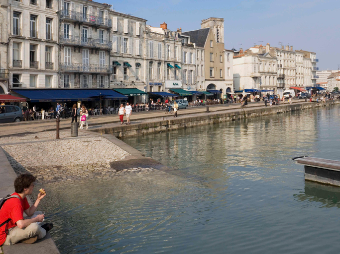 Exterior & Views 2, ibis Styles La Rochelle Centre Vieux Port, Charente-Maritime