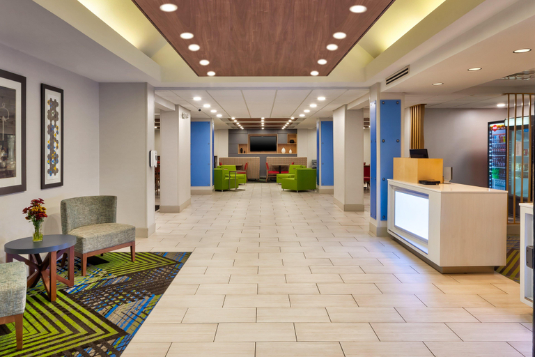 Public Area 4, Holiday Inn Express & Suites CHESAPEAKE, Chesapeake