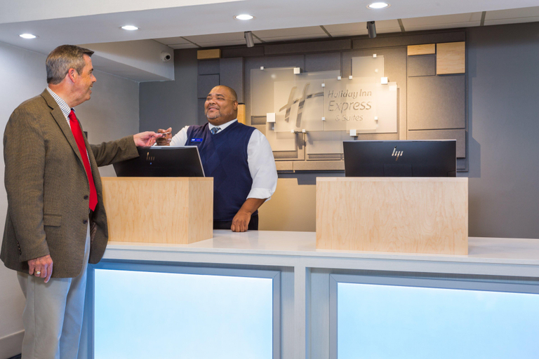 Public Area 5, Holiday Inn Express & Suites WILMINGTON-UNIVERSITY CTR by IHG, New Hanover