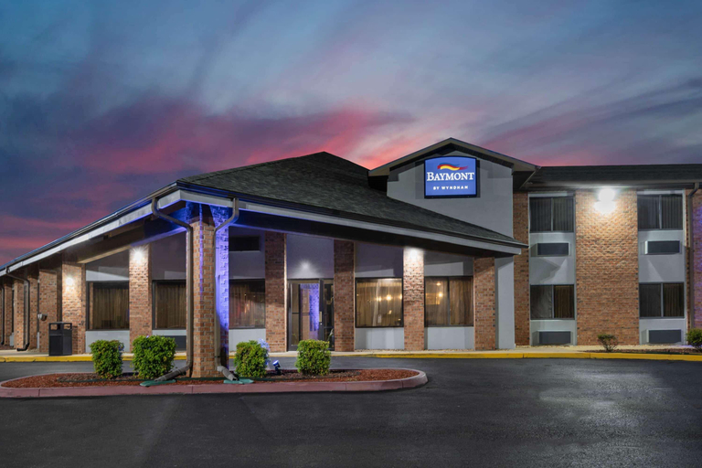 Exterior & Views 1, Baymont By Wyndham Tupelo, Lee