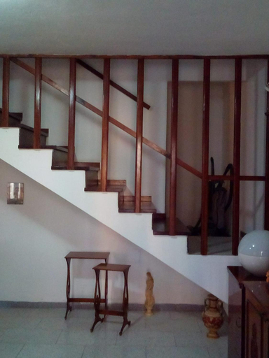 Others 5, Max b&b, Sassari