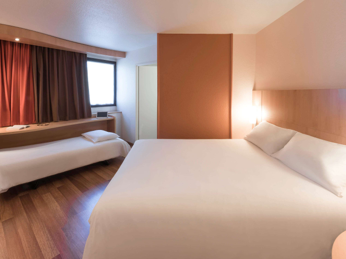 Bedroom 4, ibis Angers Centre Château, Maine-et-Loire